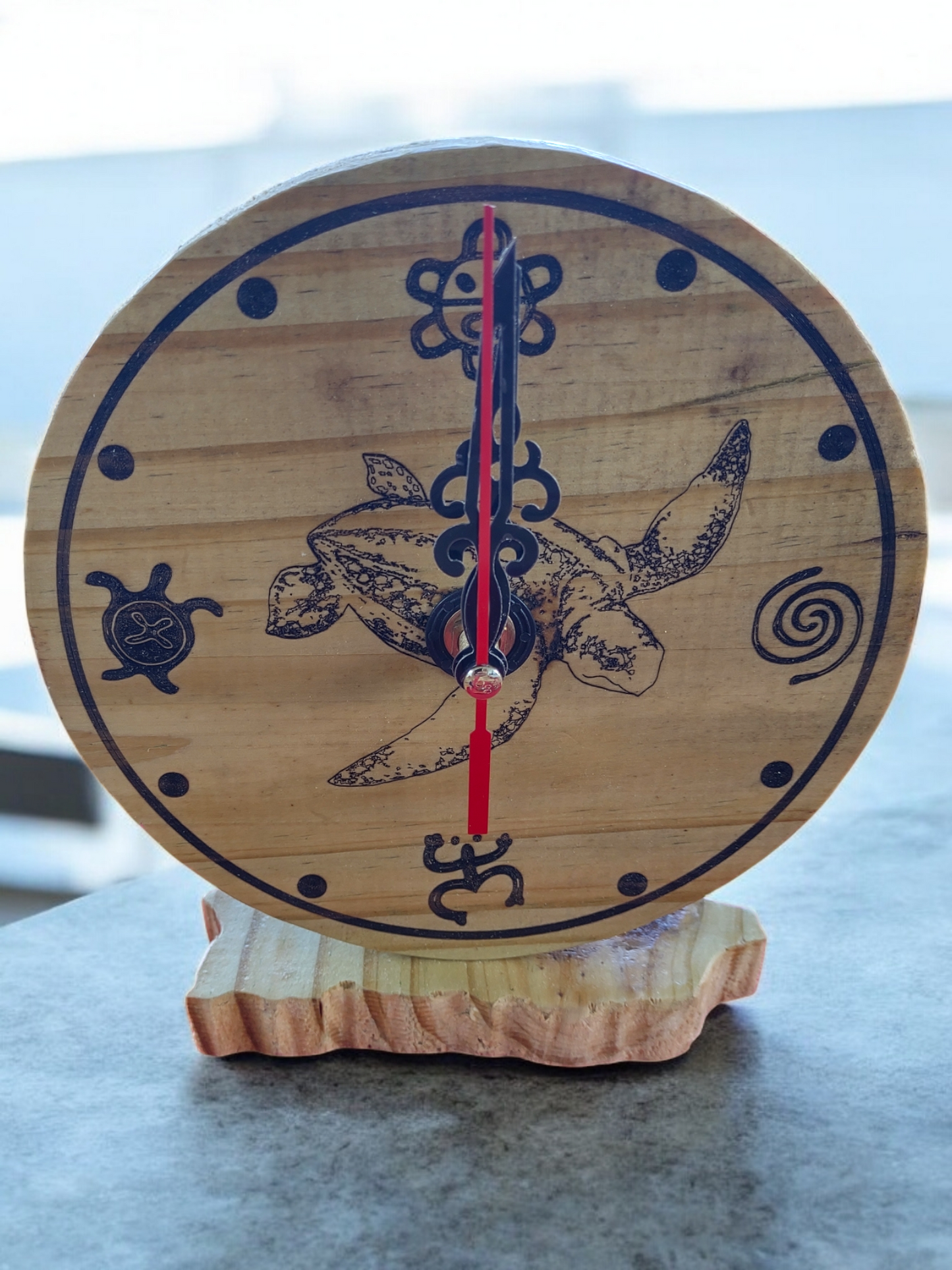 Leatherback turtle with Taino symbols clock
