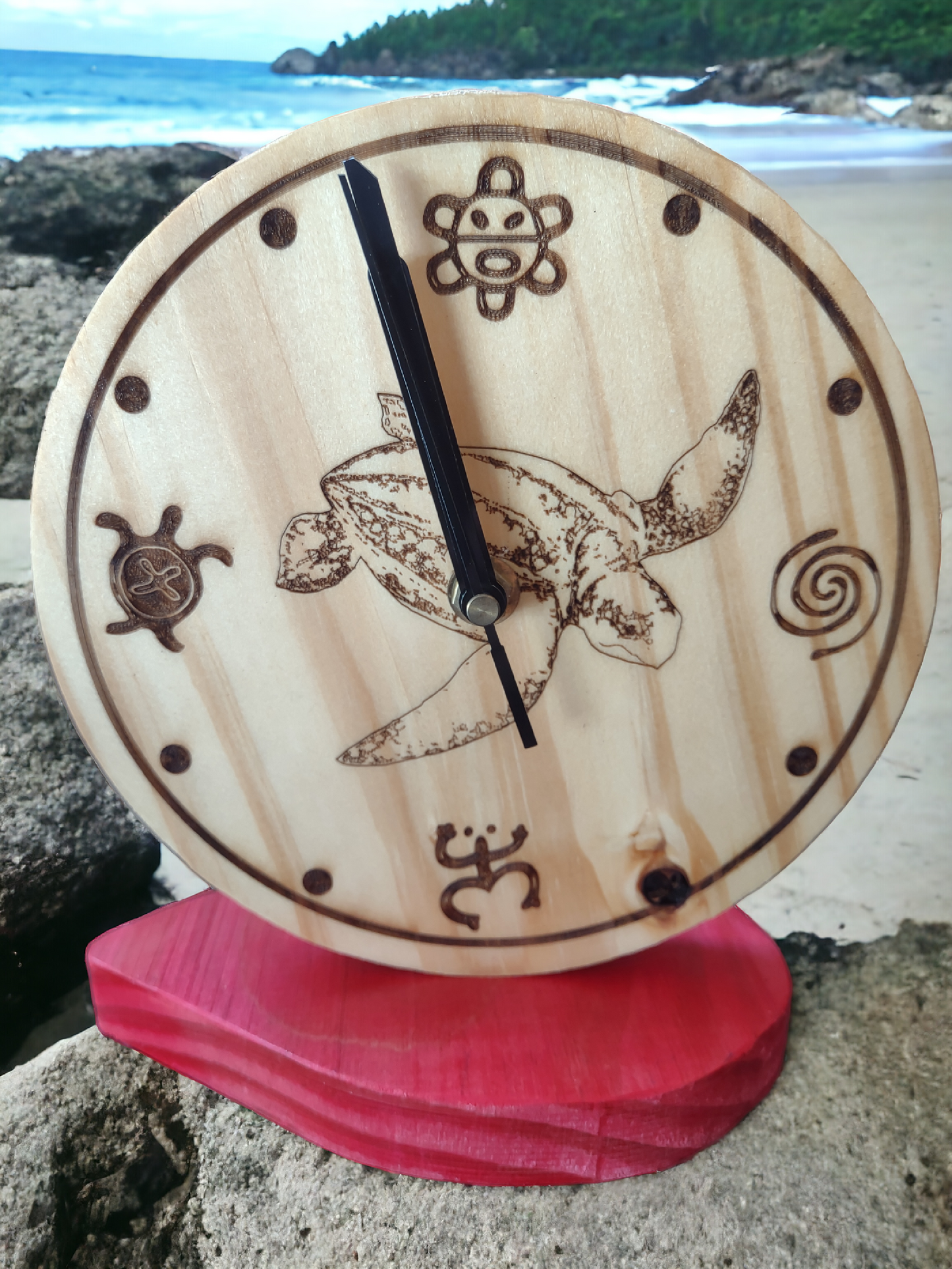 Leatherback turtle with Taino symbols clock