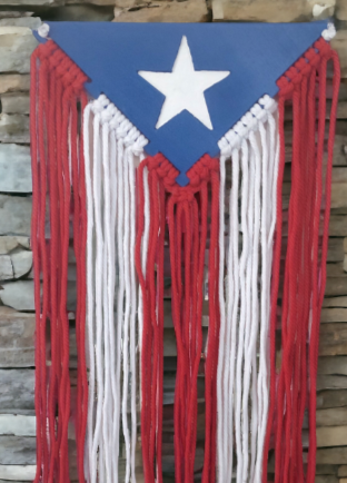 Macrame Puerto Rico flag